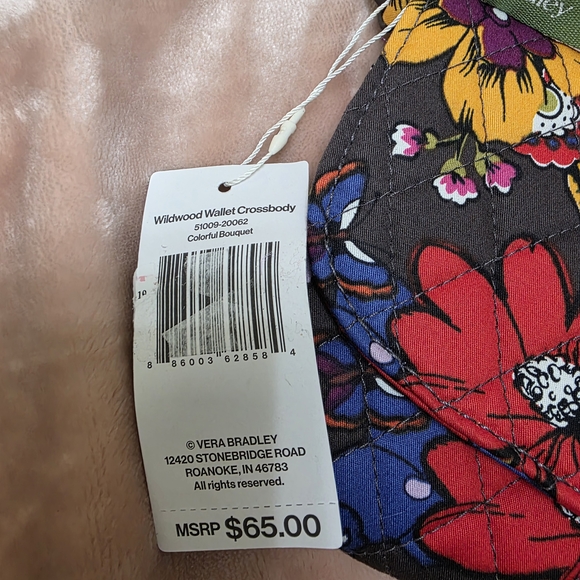 Vera Bradley Wildwood Wallet Crossbody in the Colorful Bouquet pattern - Picture 4 of 5